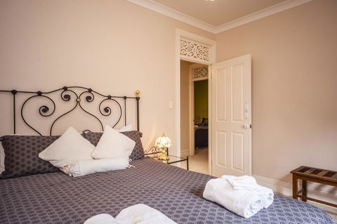 Angaston Saleyards Luxury Accommodation - Accommodation Cooktown 3