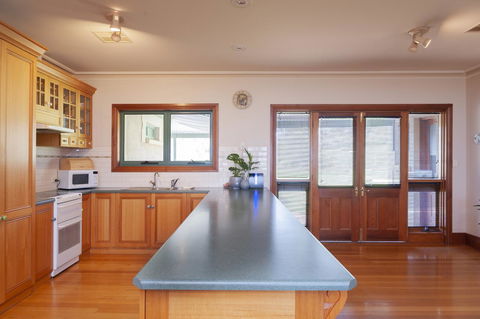 Angaston Saleyards Luxury Accommodation - Accommodation Cooktown 4