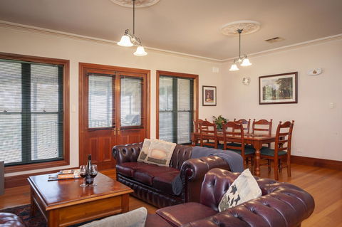 Angaston Saleyards Luxury Accommodation - Accommodation Cooktown 30