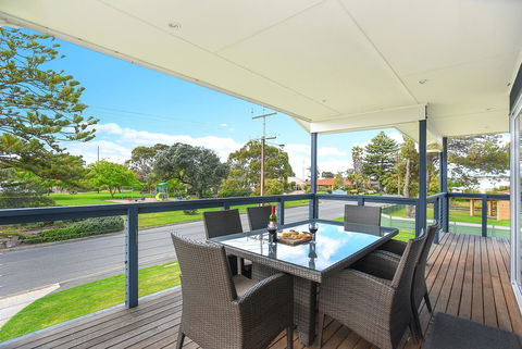 'Hope House' - Encounter Bay - Accommodation Cooktown 23
