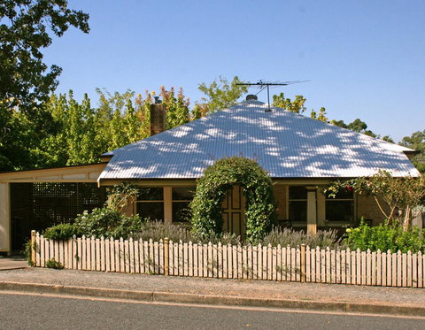 Oats Cottage - Accommodation Cooktown 11