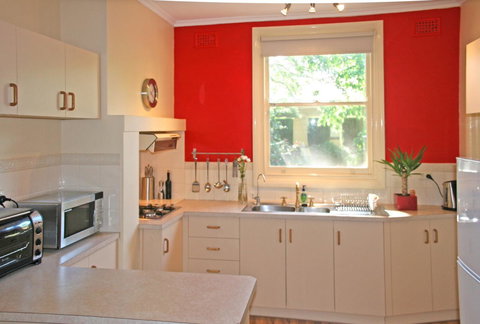 Oats Cottage - Accommodation Cooktown 10