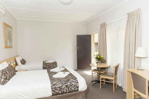 Bathurst Motor Inn - Accommodation Cooktown 24