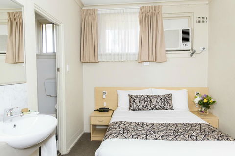 Bathurst Motor Inn - Accommodation Cooktown 23