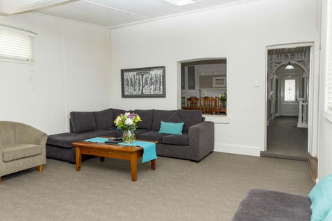 Bathurst Motor Inn - Accommodation Cooktown 31