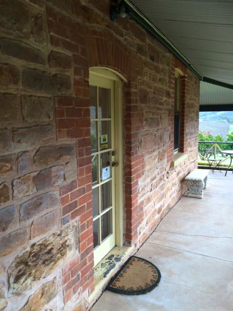 Vineyard Cottage BnB - Accommodation Cooktown 9