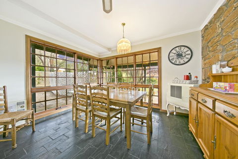 Vineyard Cottage BnB - Accommodation Cooktown 4