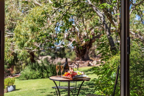 Adelaide Hills Retreats - Accommodation Cooktown 12