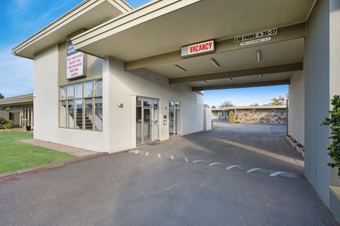 Adelaide Road Motor Lodge - Accommodation Cooktown 6