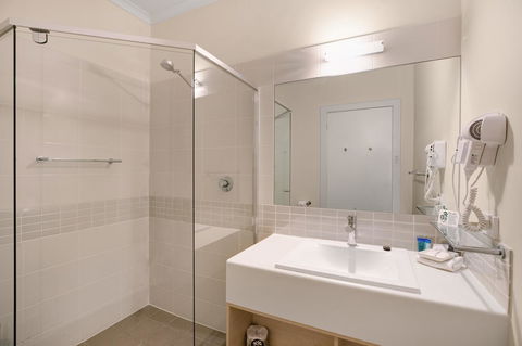 Adelaide Road Motor Lodge - Accommodation Cooktown 4