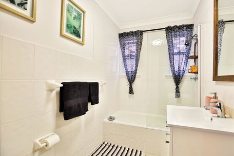Hudson Bay @ Basin View-Pet Friendly-15 Mins To Hyams Beach - Accommodation Cooktown 25