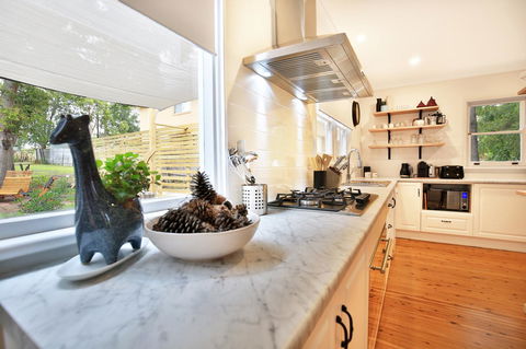 Hudson Bay @ Basin View-Pet Friendly-15 Mins To Hyams Beach - Accommodation Cooktown 6