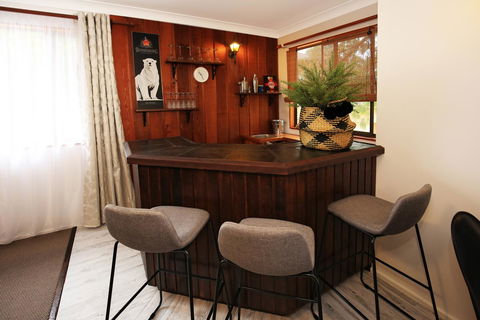 Hudson Bay @ Basin View-Pet Friendly-15 Mins To Hyams Beach - Accommodation Cooktown 15
