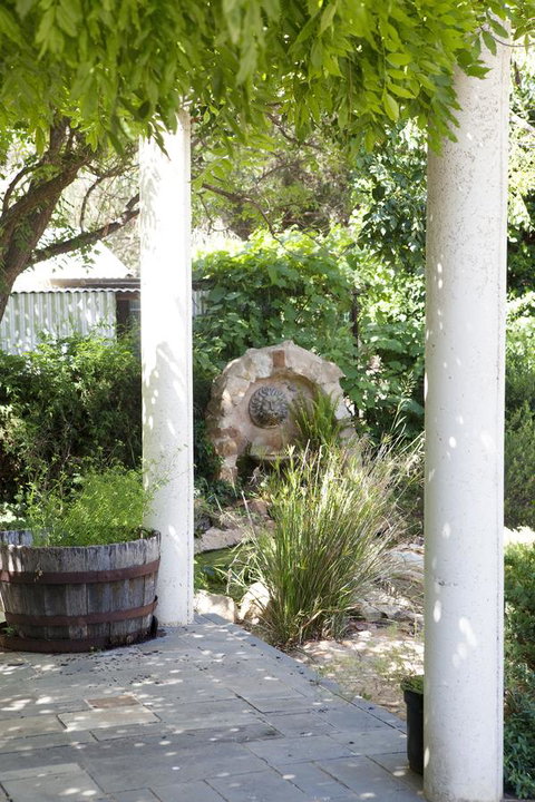 The Fruiterer's - Accommodation Cooktown 8