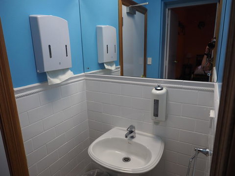 The Fruiterer's - Accommodation Cooktown 24