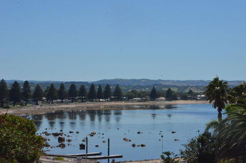 The Bluff Resort Apartments - Accommodation Cooktown 20