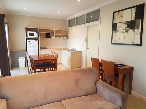 Vine Inn Barossa - Accommodation Cooktown 1
