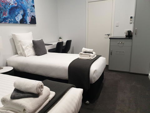The Avenue Inn - Accommodation Cooktown 4