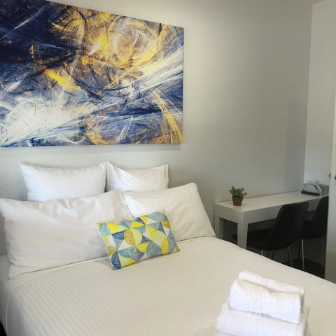 The Avenue Inn - Accommodation Cooktown 11
