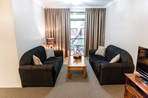 The Belmore Apartments Hotel - Accommodation Cooktown 23