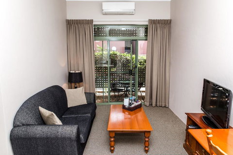 The Belmore Apartments Hotel - Accommodation Cooktown 6