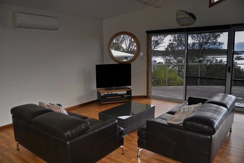 Rest A Shore Coffin Bay - Accommodation Cooktown 4