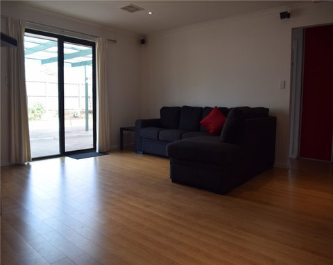 South Coast Escape - Accommodation Cooktown 5