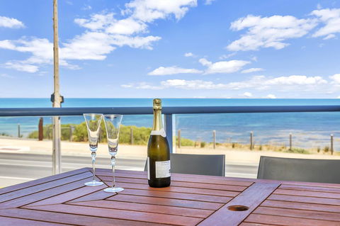 Sail Away - Accommodation Cooktown 2