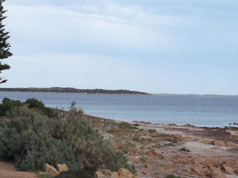 Relax On Par - Accommodation Cooktown 3