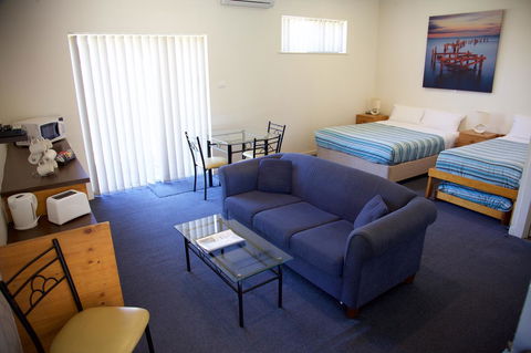 Guichen Bay Motel - Accommodation Cooktown 44