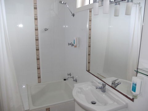 Guichen Bay Motel - Accommodation Cooktown 43