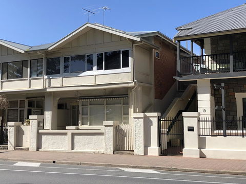 Parkview Apartment - Grandview House & Apartments - Accommodation Cooktown 3