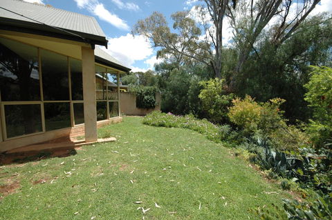 Burra Motor Inn - Accommodation Cooktown 23