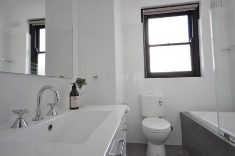 The One @ Henley Beach - Accommodation Cooktown 4