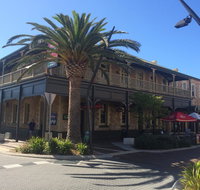 Grosvenor Hotel - Accommodation Cooktown