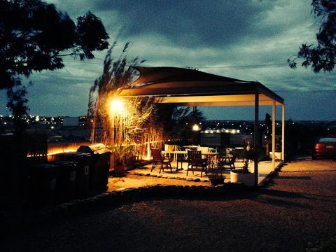 The Lookout Cave Underground Motel - Accommodation Cooktown 14