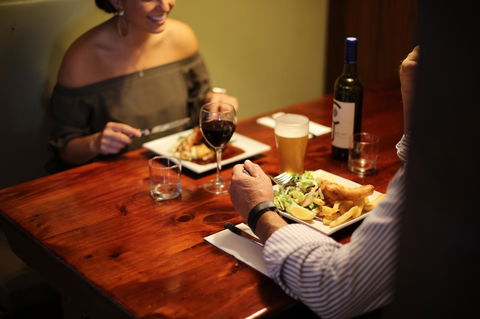 Caledonian Inn - Accommodation Cooktown 15