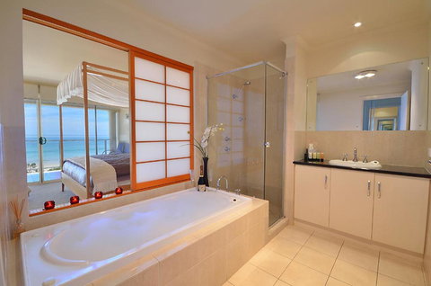 Adelaide Luxury Beach House - Accommodation Cooktown 11