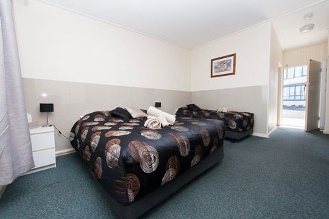 Blue Lake Motel - Accommodation Cooktown 11