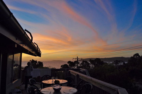 Dolphinview - Accommodation Cooktown 15