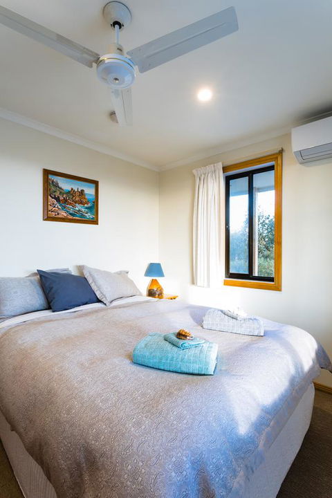 Southern Ocean Lookout - Accommodation Cooktown 3