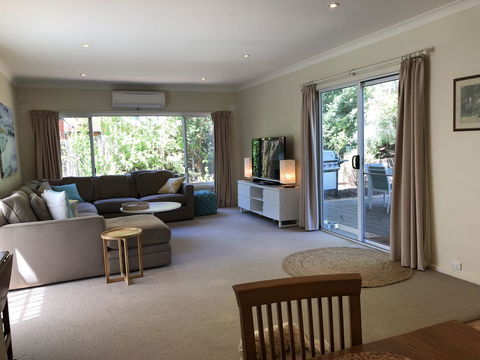 Jack\'s House B&B Clare - Accommodation Cooktown 9