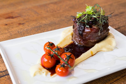 The Lodge By Manna - Accommodation Cooktown 25