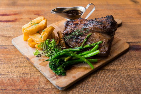 The Lodge By Manna - Accommodation Cooktown 22