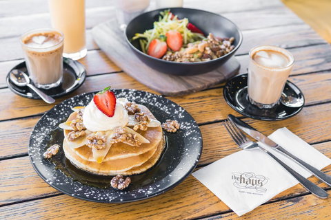 The Lodge By Manna - Accommodation Cooktown 20