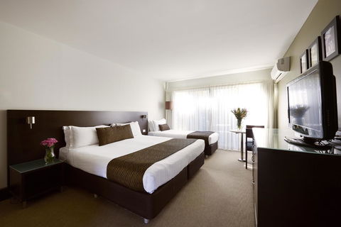 Station Motel - Accommodation Cooktown 0