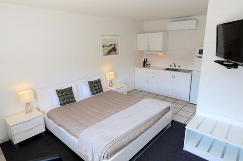 Harbour View Motel - Accommodation Cooktown 32
