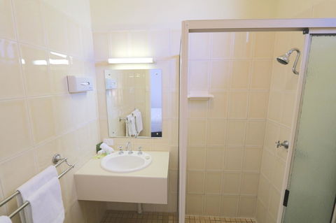 Harbour View Motel - Accommodation Cooktown 42