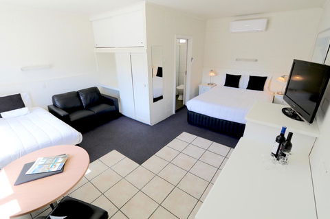 Harbour View Motel - Accommodation Cooktown 41