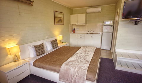 Harbour View Motel - Accommodation Cooktown 35